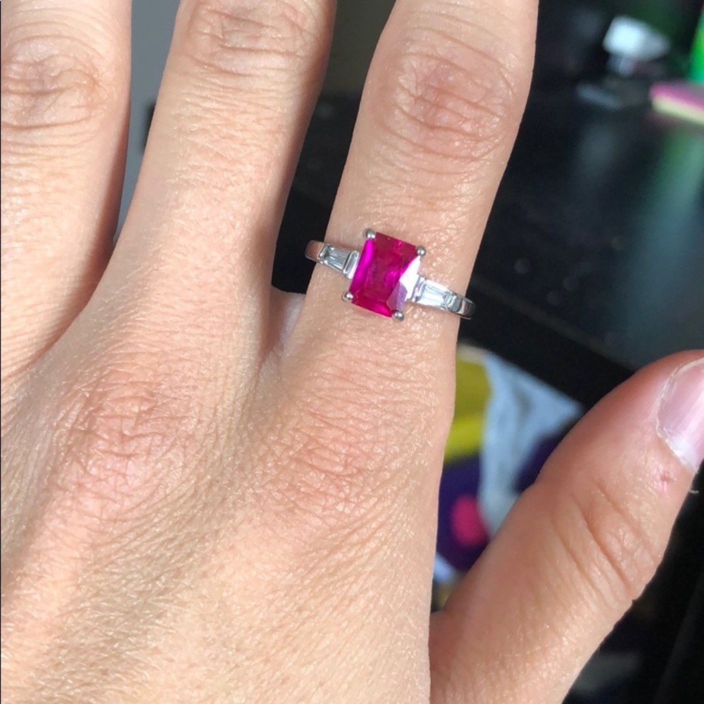 Ruby ring - Picture 2 of 4